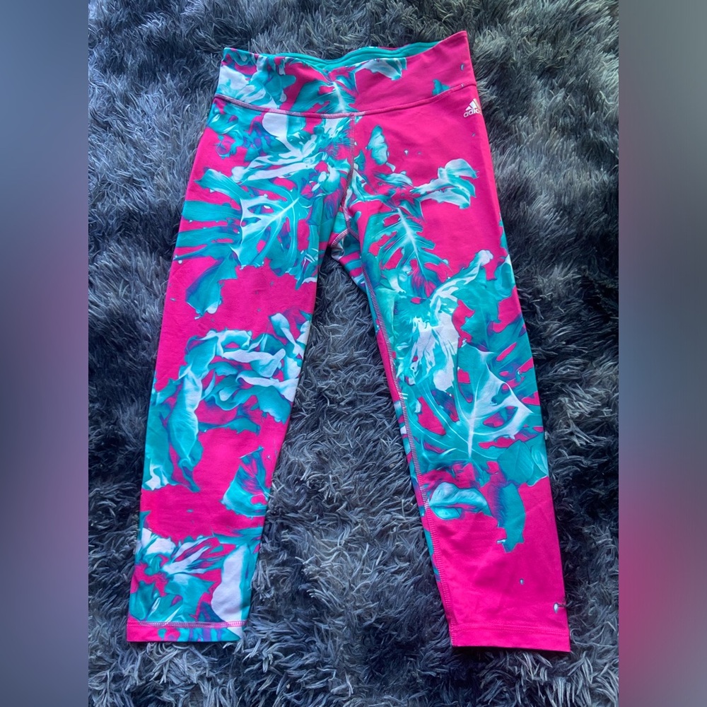 Adidas Climalite 3/4 Pink Floral Leggings